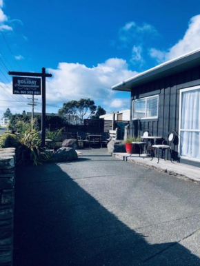 Clyde Suite, Tauranga